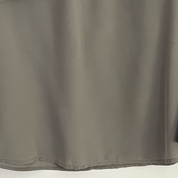Eileen Fisher 100% Silk Crepe De Chine Popover Blouse Grey Size XS Quiet Luxury - Picture 3 of 11